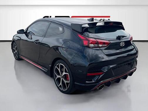2019 Hyundai Veloster Base