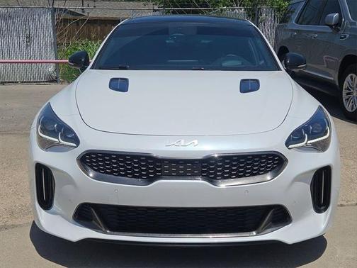 2022 Kia Stinger GT2