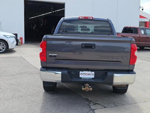 2017 Toyota Tundra SR5