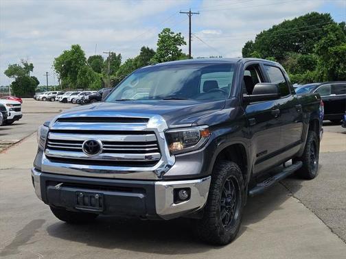 2017 Toyota Tundra SR5