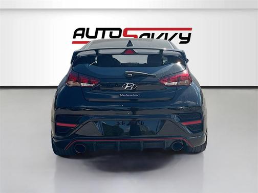 2019 Hyundai Veloster Base