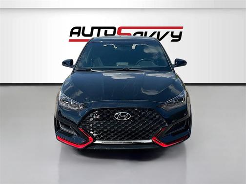 2019 Hyundai Veloster Base