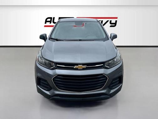 Satin Steel Metallic 2020 Chevrolet Trax LS