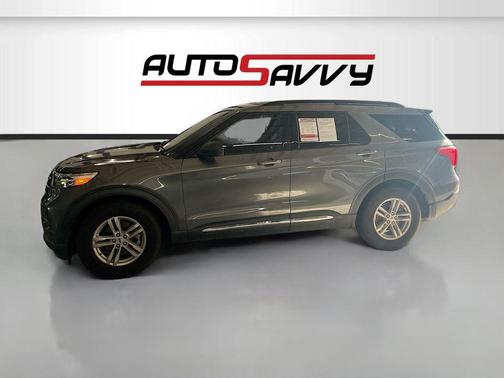 CARBONIZED GRAY METALLIC 2021 Ford Explorer XLT