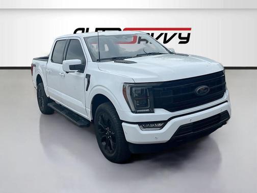 OXFORD WHITE 2023 Ford F-150 Lariat