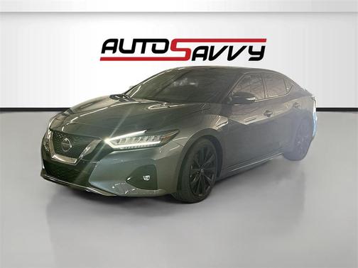 2022 Nissan Maxima SR Xtronic CVT