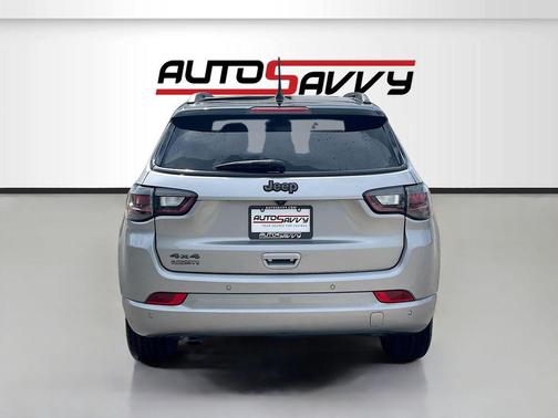 Billet Silver Metallic Clearcoat 2023 Jeep Compass High Altitude
