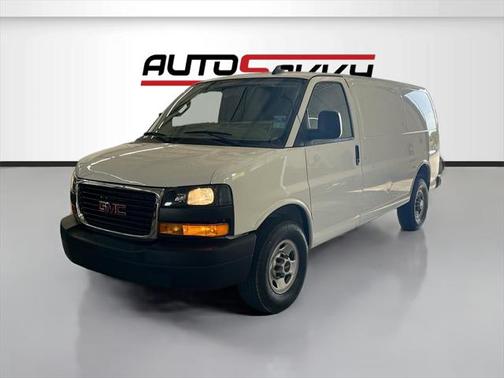 2023 GMC Savana 2500 Work Van
