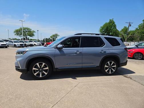 2025 Honda Pilot Elite