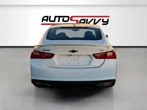 2022 Chevrolet Malibu FWD RS