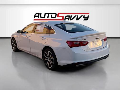 2022 Chevrolet Malibu FWD RS