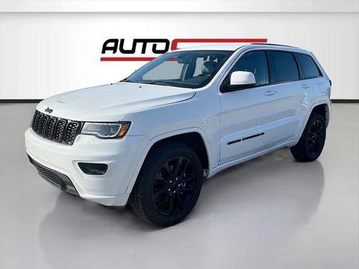2022 Jeep Grand Cherokee Laredo