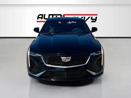 2023 Cadillac CT4 Sport