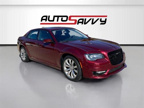 2023 Chrysler 300 Touring