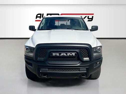 Bright White Clearcoat 2020 RAM 1500 Classic Warlock Quad Cab 4x4 6'4' Box