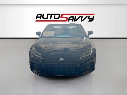 Raven 2025 Toyota GR86 Premium