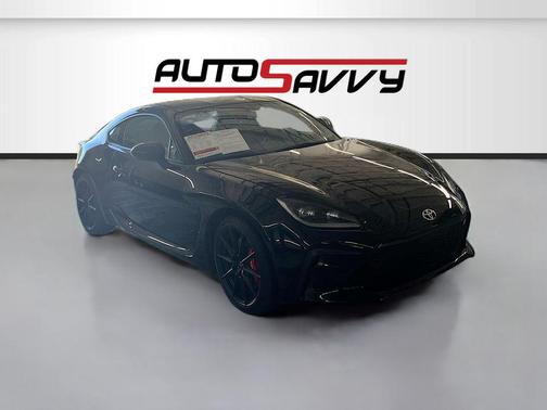 Raven 2025 Toyota GR86 Premium