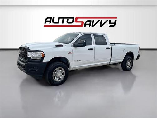 2024 RAM 2500 Tradesman Crew Cab 4x4 8' Box