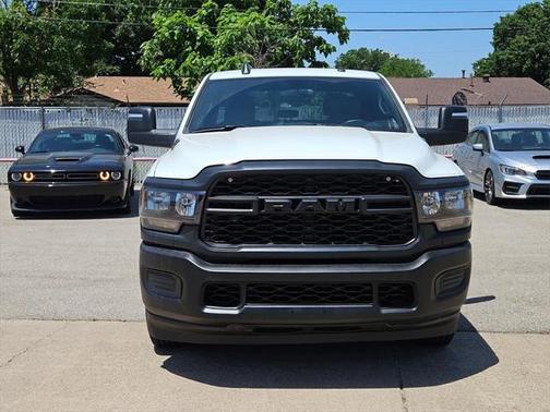 2024 RAM 2500 Tradesman Crew Cab 4x2 6'4' Box