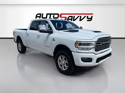 2023 RAM 3500 Laramie Crew Cab 4x4 6'4' Box