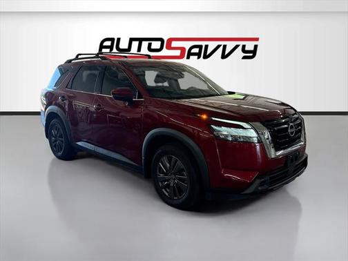 2022 Nissan Pathfinder SV 2WD