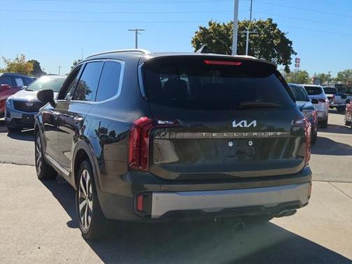2023 Kia Telluride S