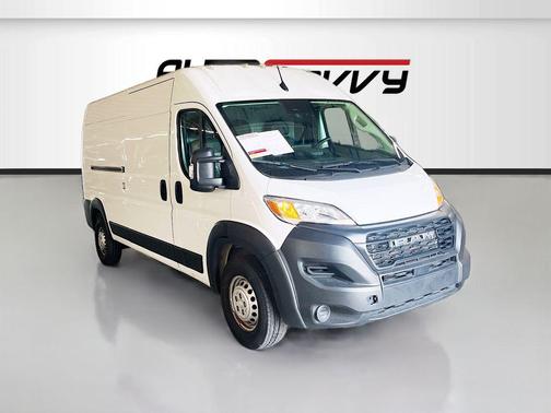 Bright White Clearcoat 2025 RAM ProMaster 2500 Tradesman