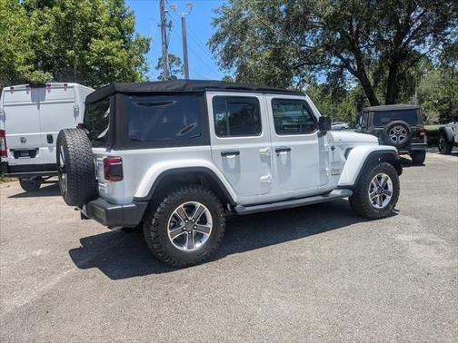 2018 Jeep Wrangler Unlimited Sahara 4x4
