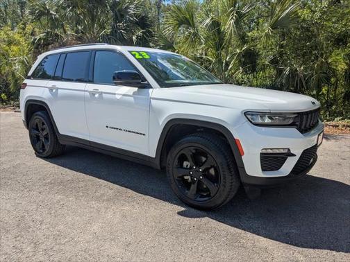 2023 Jeep Grand Cherokee Limited 4x2