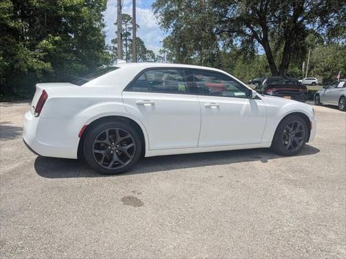 2021 Chrysler 300 300S