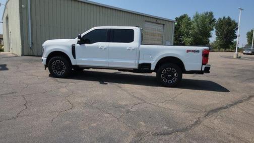 White Metallic 2025 Ford F-350 Platinum