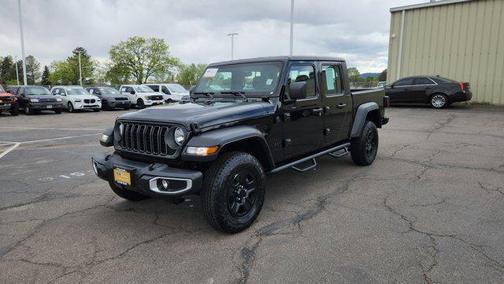 Black Clearcoat 2026 Jeep Gladiator Sport