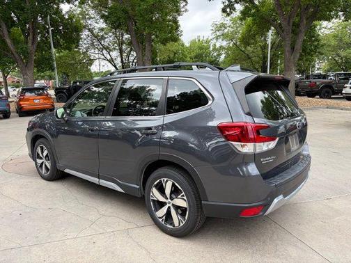 Magnetite Gray Metallic 2021 Subaru Forester Touring