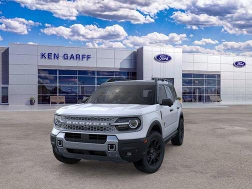 Space White Metallic 2026 Ford Bronco Sport Badlands