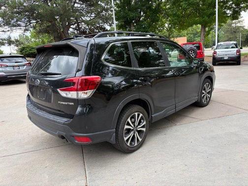 Crystal Black Silica 2020 Subaru Forester Limited