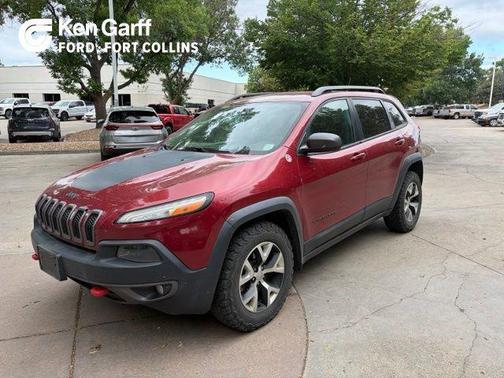 Deep Cherry Red Crystal Pearlcoat 2015 Jeep Cherokee Trailhawk
