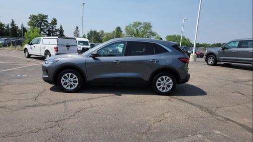 Carbonized Gray Metallic 2024 Ford Escape Active