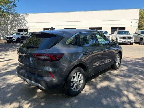 Carbonized Gray Metallic 2024 Ford Escape Active