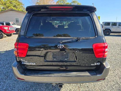 2003 Toyota Sequoia SR5