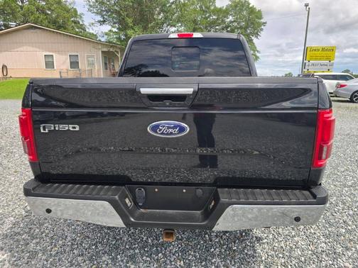 Black 2015 Ford F-150 Lariat