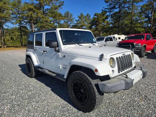 2016 Jeep Wrangler Unlimited Sahara