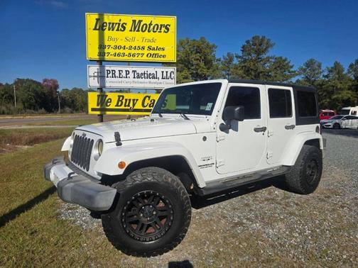 2016 Jeep Wrangler Unlimited Sahara