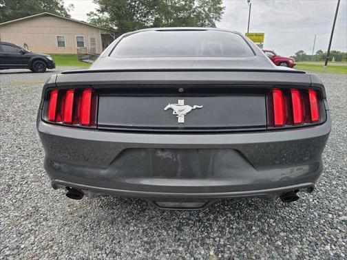 2016 Ford Mustang V6