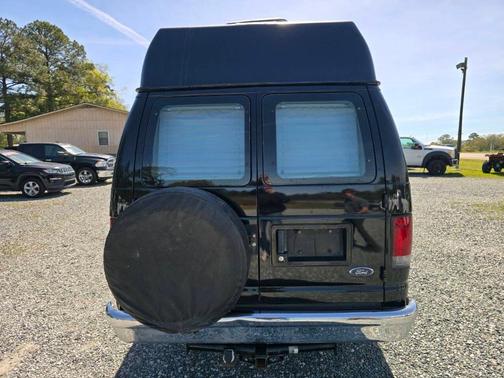 2007 Ford E350 Super Duty LENGTH 155 IN. WB