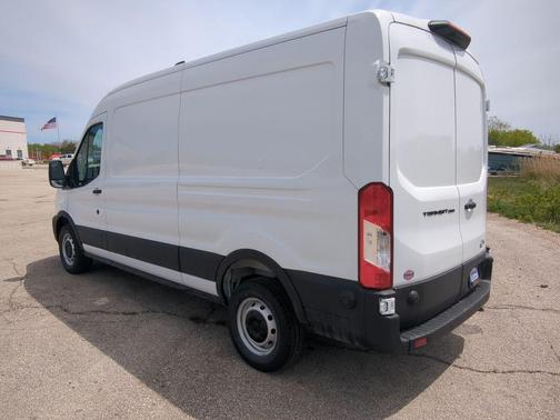 Oxford White 2026 Ford Transit-250 Base