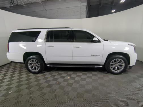 2020 GMC Yukon XL SLT Standard Edition