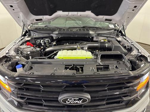 Avalanche 2026 Ford F-150 XLT