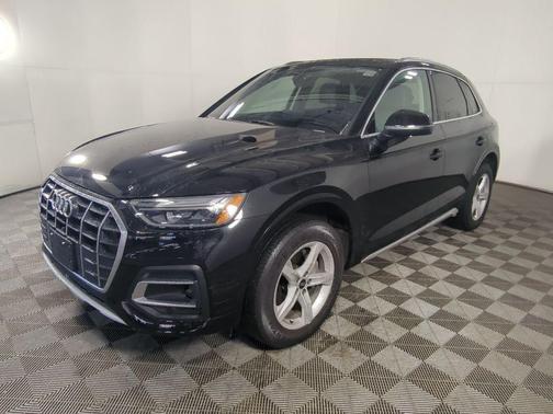 2023 Audi Q5 40 Premium