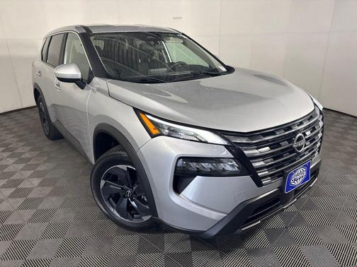 Brilliant Silver Metallic 2024 Nissan Rogue SV