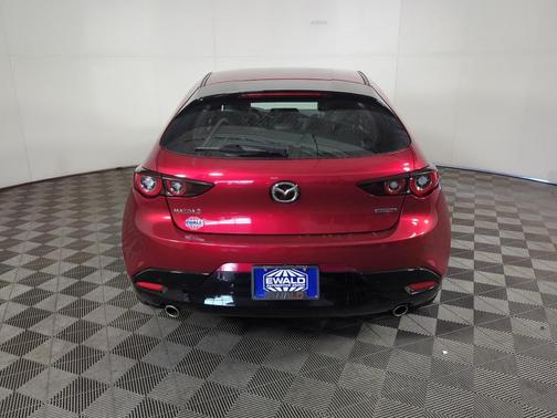 2023 Mazda Mazda3 FWD w/Preferred Package